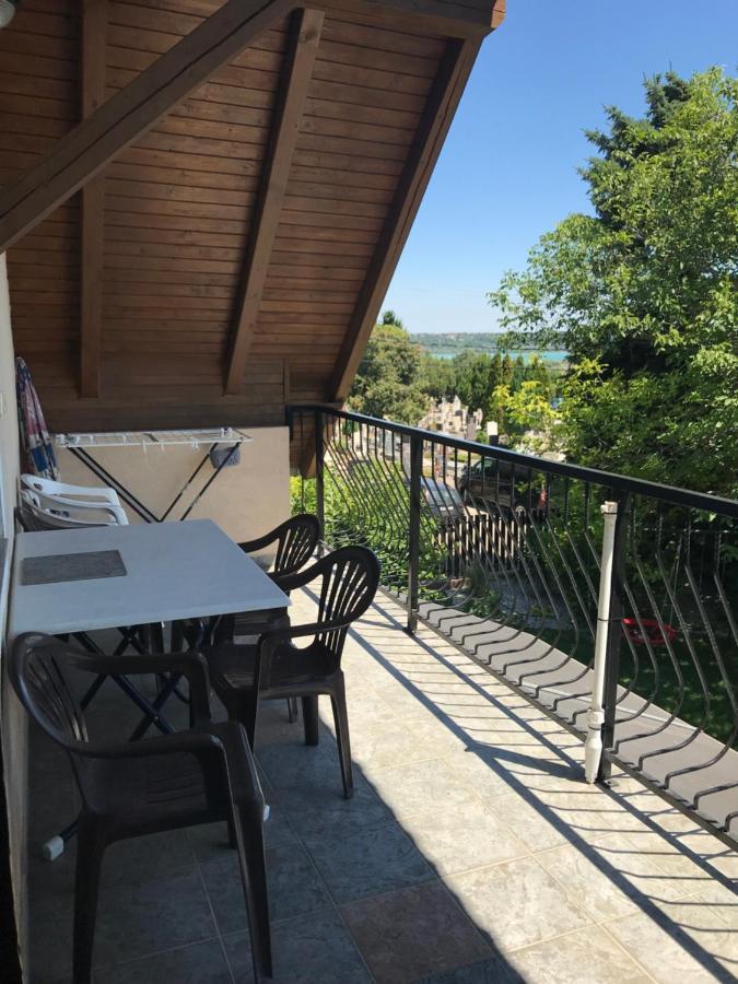 Marta Apartman Balatonalmadi Exterior photo