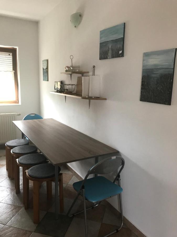 Marta Apartman Balatonalmadi Exterior photo